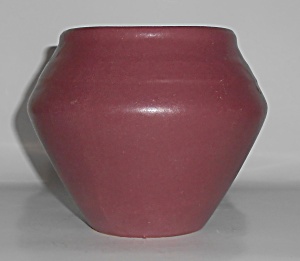 Zanesville Stoneware Pottery Company Matte Rose #104 Va